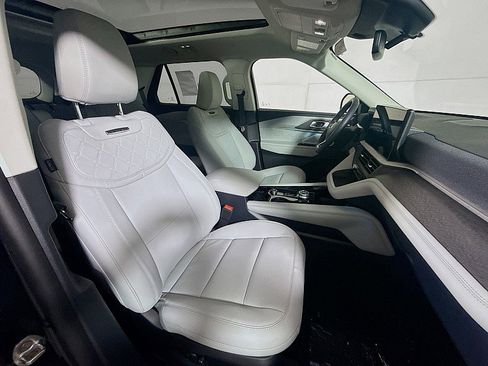 New 2026 Ford Explorer Platinum AWD/4WD image 31