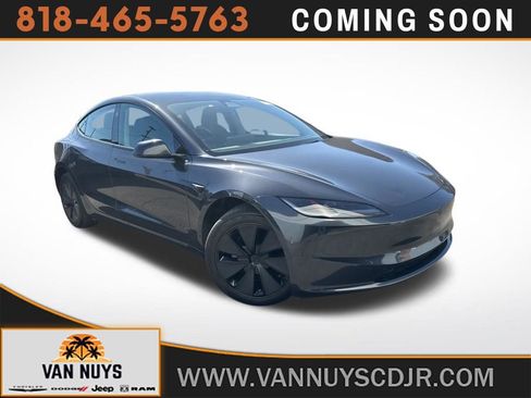 Used 2025 Tesla Model 3 Long Range RWD image 1