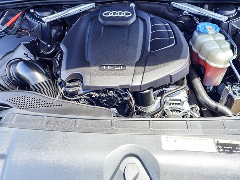 Used 2018 Audi A4 2.0T Premium AWD/4WD image 22
