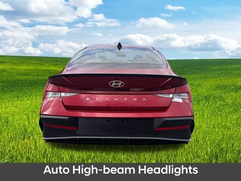 New 2026 Hyundai Elantra SEL Sport Premium FWD image 5