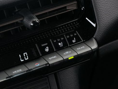 Used 2025 Toyota Land Cruiser w/ Premium Package AWD/4WD image 40