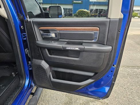 Used 2018 RAM 1500 Laramie w/ Convenience Group AWD/4WD image 15