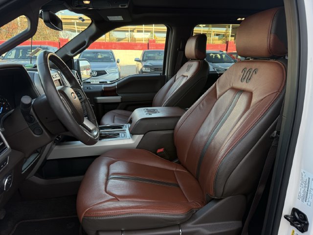 Used 2018 Ford F150 King Ranch w/ Equipment Group 601A Luxury AWD/4WD image 31