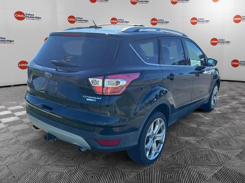 Used 2017 Ford Escape Titanium w/ Equipment Group 301A AWD/4WD image 5