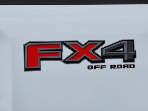 New 2026 Ford F350 Lariat w/ FX4 Off-Road Package image 29