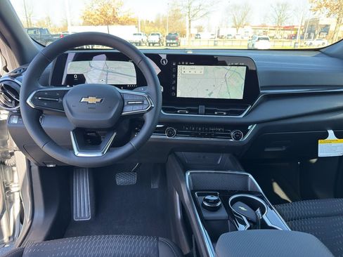 New 2026 Chevrolet Equinox LT image 23