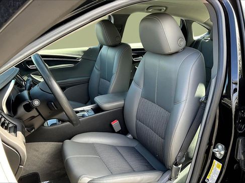 Used 2018 Chevrolet Impala LS FWD image 21