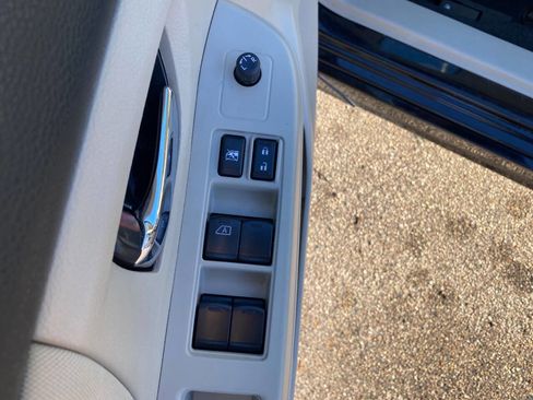 Used 2014 Subaru Impreza 2.0i Sport Premium image 22