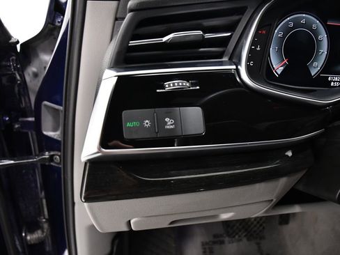 Used 2022 Audi Q7 3.0T Premium Plus w/ Premium Plus Package image 11