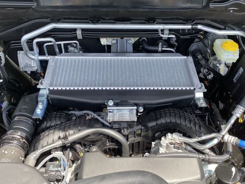 Used 2025 Subaru Ascent Touring image 13