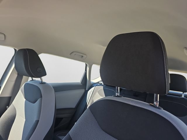 Certified 2023 Volkswagen Taos S FWD image 12
