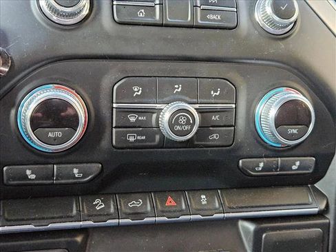 Used 2021 GMC Sierra 2500 SLE w/ SLE Convenience Package image 12