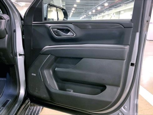 Used 2023 GMC Yukon XL AT4 image 22