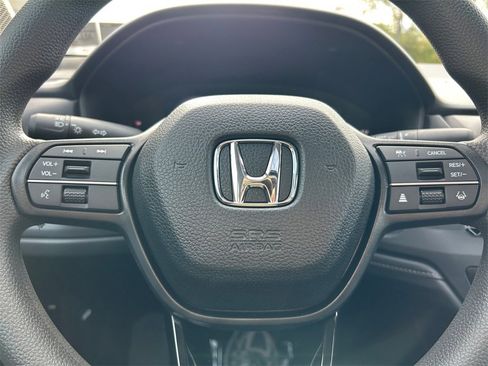 New 2025 Honda Accord SE image 24
