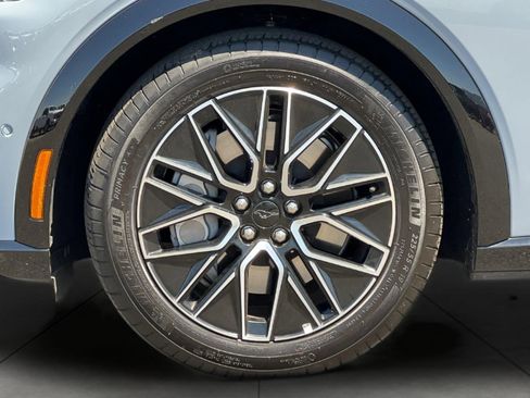 Used 2024 Ford Mustang Mach-E Premium image 34