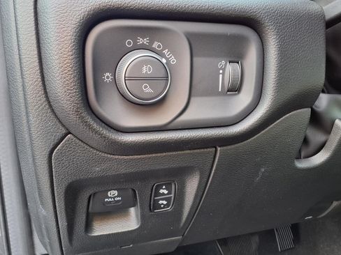 Used 2023 RAM 1500 Big Horn AWD/4WD image 22
