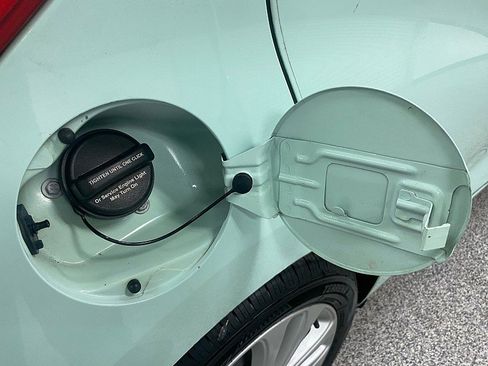 Used 2017 Chevrolet Spark LT image 29