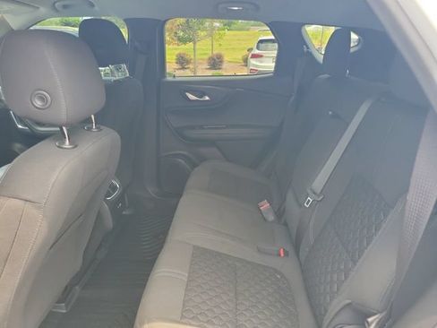 Used 2021 Chevrolet Blazer LT FWD image 11