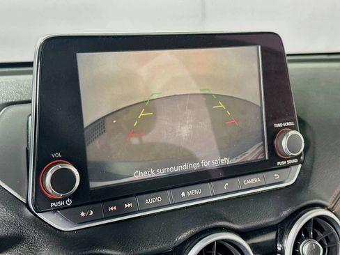 Used 2021 Nissan Sentra SR w/ Lighting Package FWD image 10