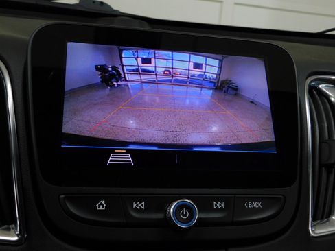 Used 2019 Chevrolet Malibu LT image 49