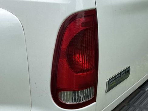 Used 2005 Ford F350 Lariat AWD/4WD image 8