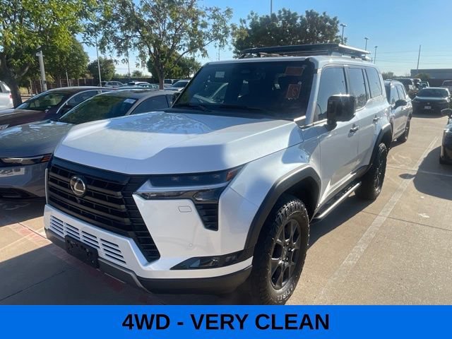 Used 2024 Lexus GX 550 AWD/4WD image 2
