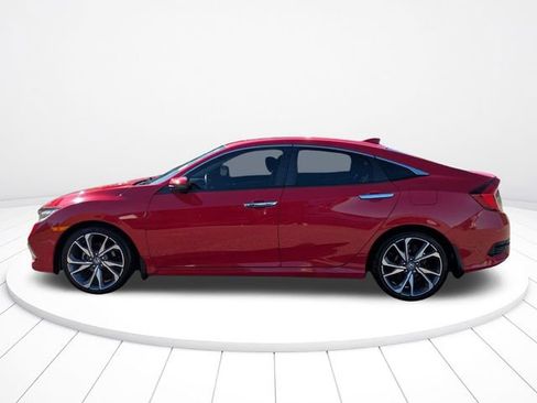 Used 2019 Honda Civic Touring image 6