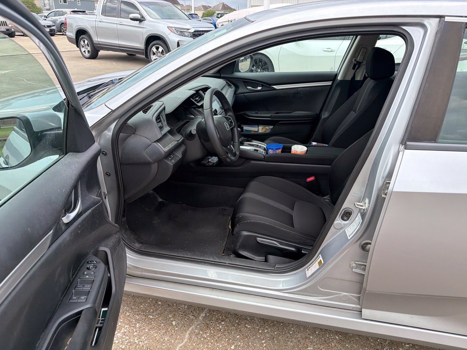 Used 2020 Honda Civic LX image 5
