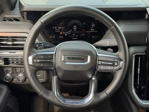 Certified 2025 GMC Yukon Denali AWD/4WD image 13