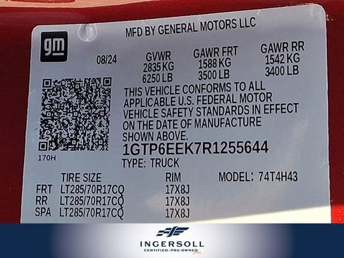 Used 2024 GMC Canyon AT4X image 31