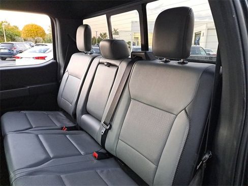 Used 2023 Ford F150 Lightning Lariat image 13