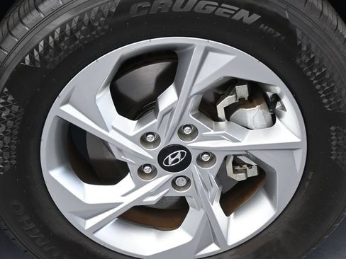 Used 2024 Hyundai Tucson SE FWD image 38