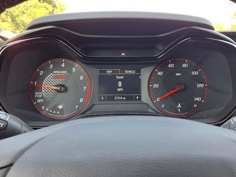 Used 2024 Chevrolet Trax RS FWD image 14