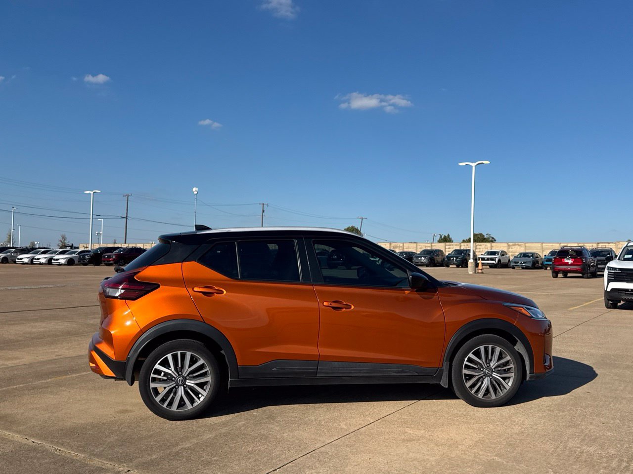 Used 2024 Nissan Kicks SV FWD image 34