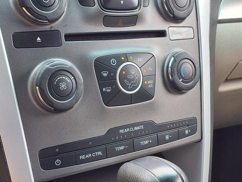 Used 2013 Ford Explorer FWD image 23
