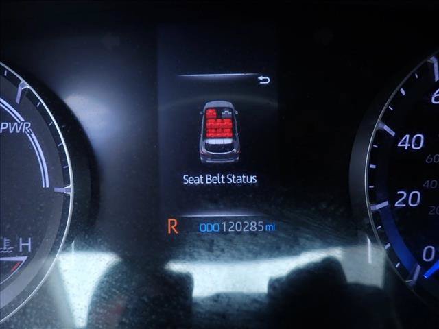 Used 2022 Toyota Highlander LE AWD/4WD image 23