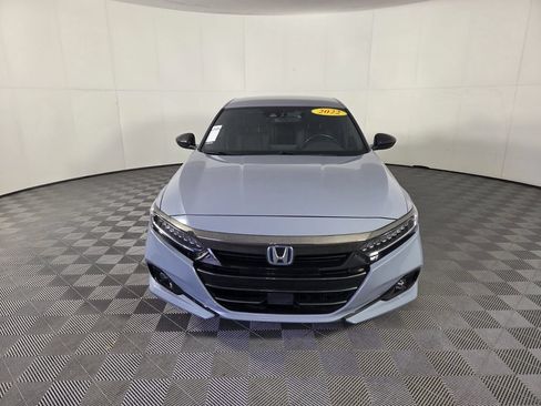 Used 2022 Honda Accord Sport image 3