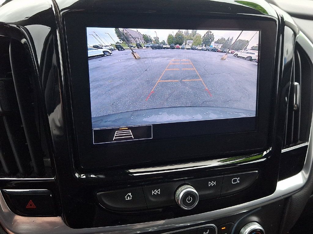 Used 2020 Chevrolet Traverse LT w/ LPO, Floor Liner Package AWD/4WD image 19