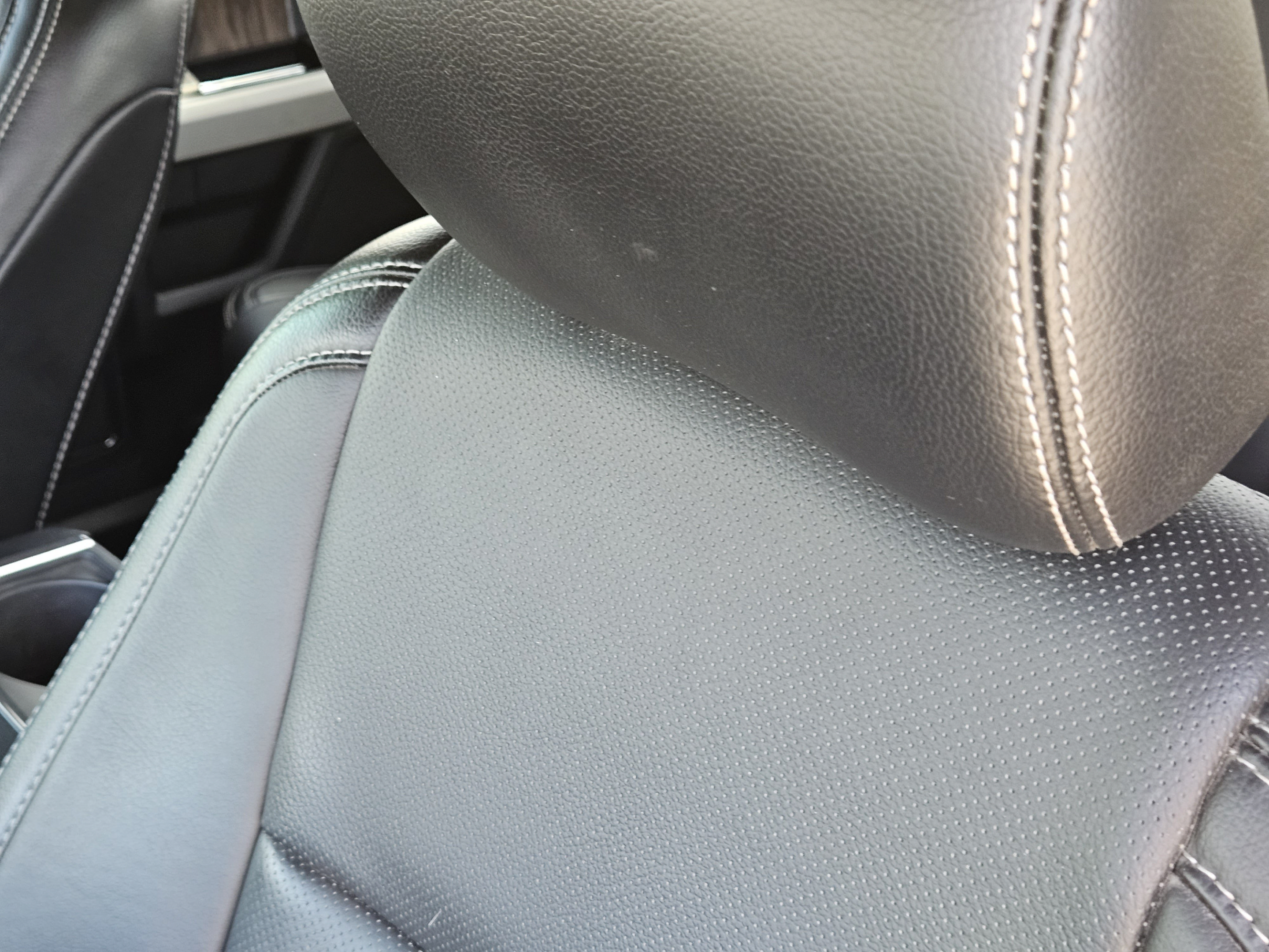 Used 2018 Ford F150 Lariat RWD image 7