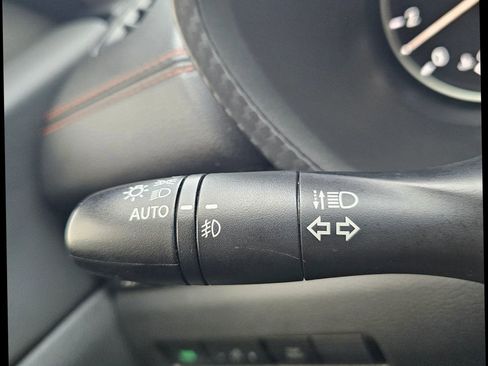 Used 2020 Nissan Sentra SR w/ Lighting Package image 17