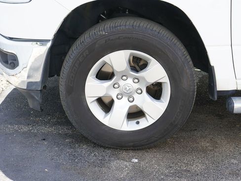 Used 2020 RAM 1500 Big Horn AWD/4WD image 6