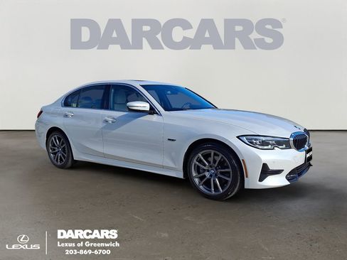 Used 2022 BMW 330e xDrive AWD/4WD image 1
