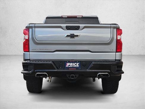 Used 2025 Chevrolet Silverado 1500 LT Trail Boss w/ Convenience Package II AWD/4WD image 6