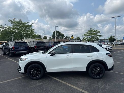 Certified 2024 Honda HR-V Sport image 8