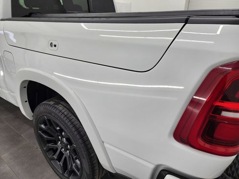 Used 2025 RAM 1500 Limited AWD/4WD image 34