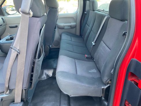 Used 2010 Chevrolet Silverado 1500 W/T RWD image 28