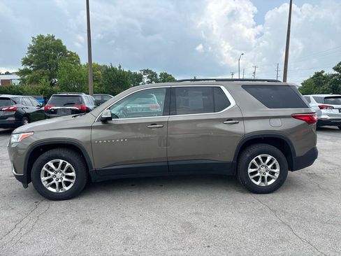 Used 2020 Chevrolet Traverse LT FWD image 6