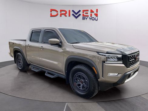 Used 2023 Nissan Frontier Pro-X w/ Pro Convenience Package image 9