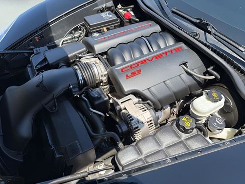 Used 2013 Chevrolet Corvette Coupe w/ 3LT Preferred Equipment Group RWD image 25