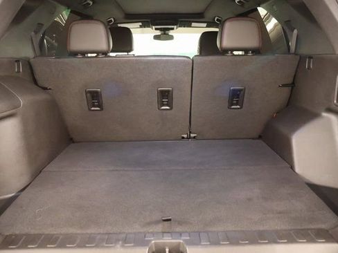 Used 2022 Chevrolet Equinox RS w/ RS Leather Package image 28